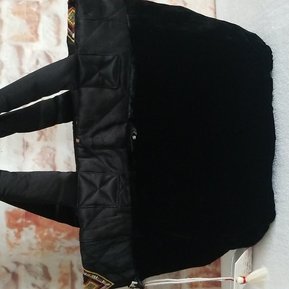 New Johnny Was Lilith Quilted Satin Tote - Picture 13 of 14